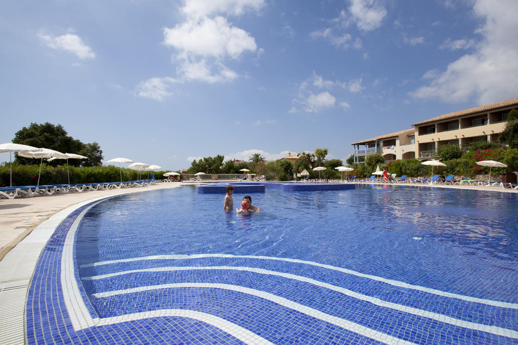 Residence Pierre & Vacances Premium Les Calanques Des Issambres Les Issambres Exterior photo
